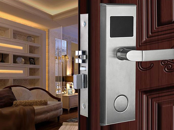 泰兴24小时上门开锁公司